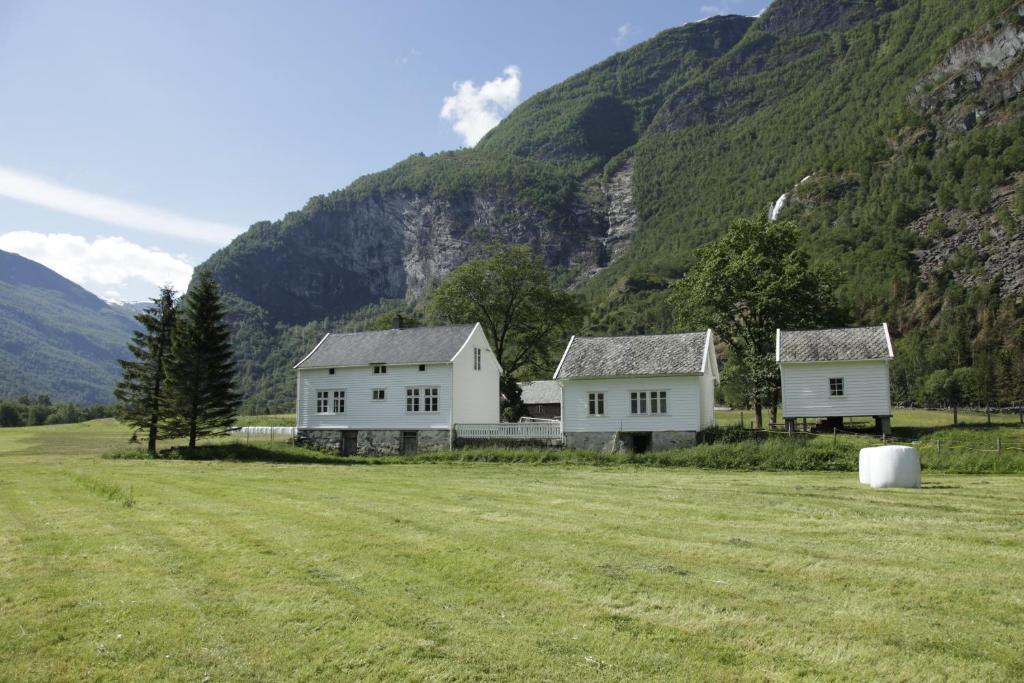 Brekke Gard Hostel Flam Exterior photo
